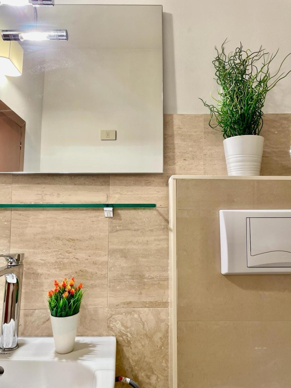 Bnbook Lago Maggiore Studio 2 ドルメッレット エクステリア 写真